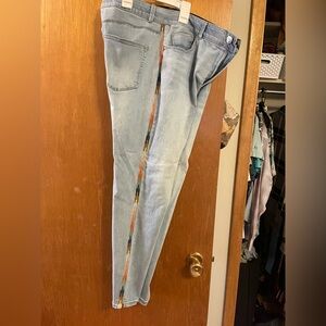 Knox Rose Light Wash Skinny Jeans with Beaded Side Stripe